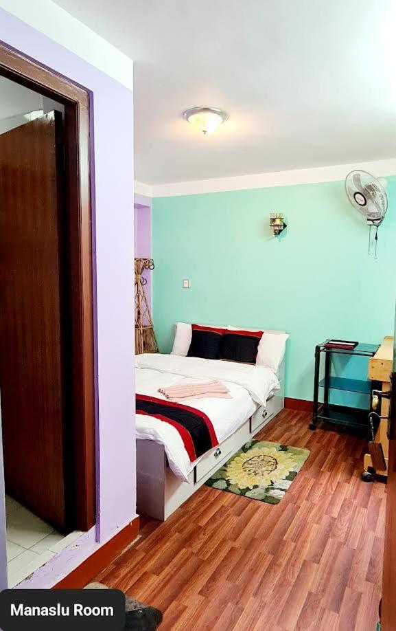 Annapurna Guest House And Rooftop Restaurant Bhatgoan 외부 사진